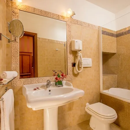 מלון Hotel Forte 3*